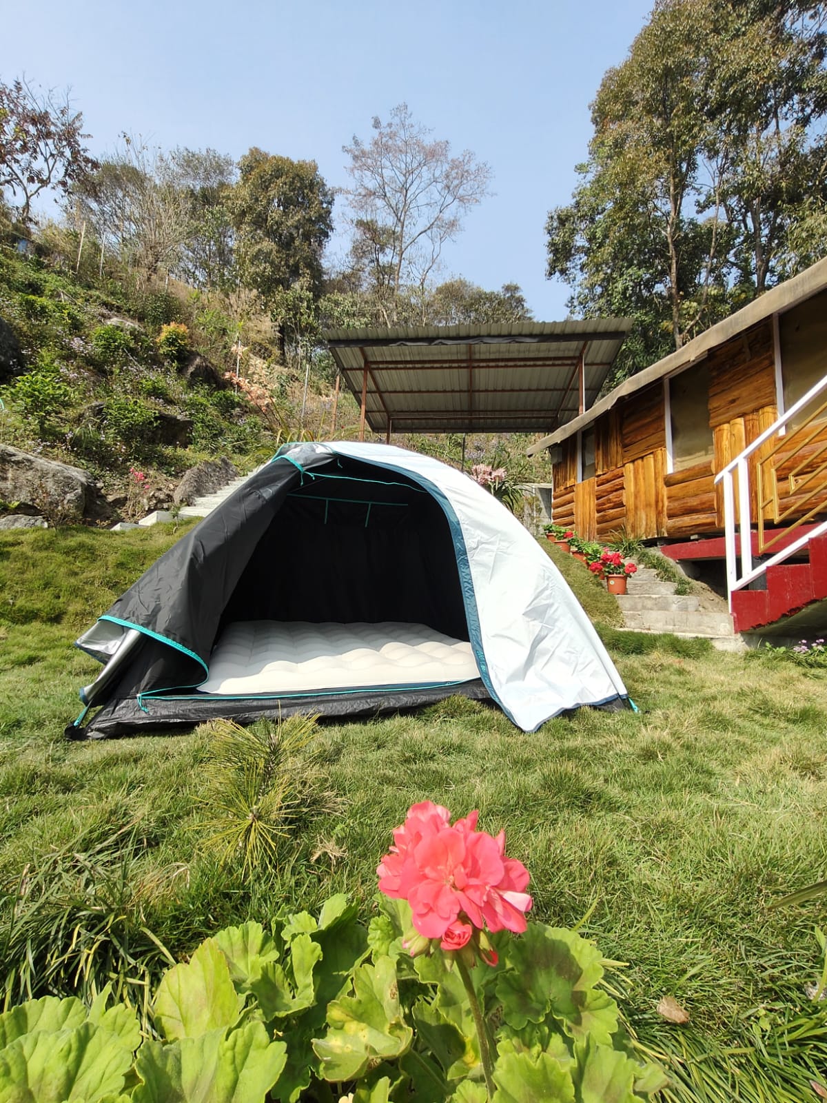 Tents & Mountain Wellness Pods - 1